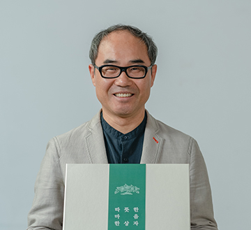 강신일