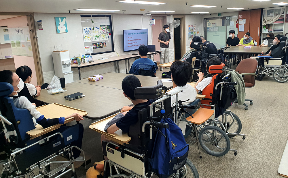 안산시온유한센터 자살 예방 교육 진행