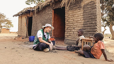[KBS1 바다건너사랑] 배우 정영주가 말라위에 전한 선한 영향력